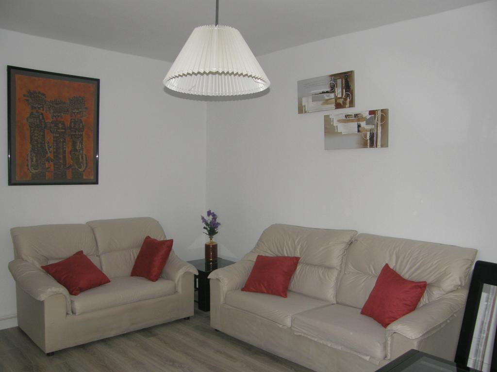 Atico Con Terraza En La Jota Apartment Zaragoza Exterior photo